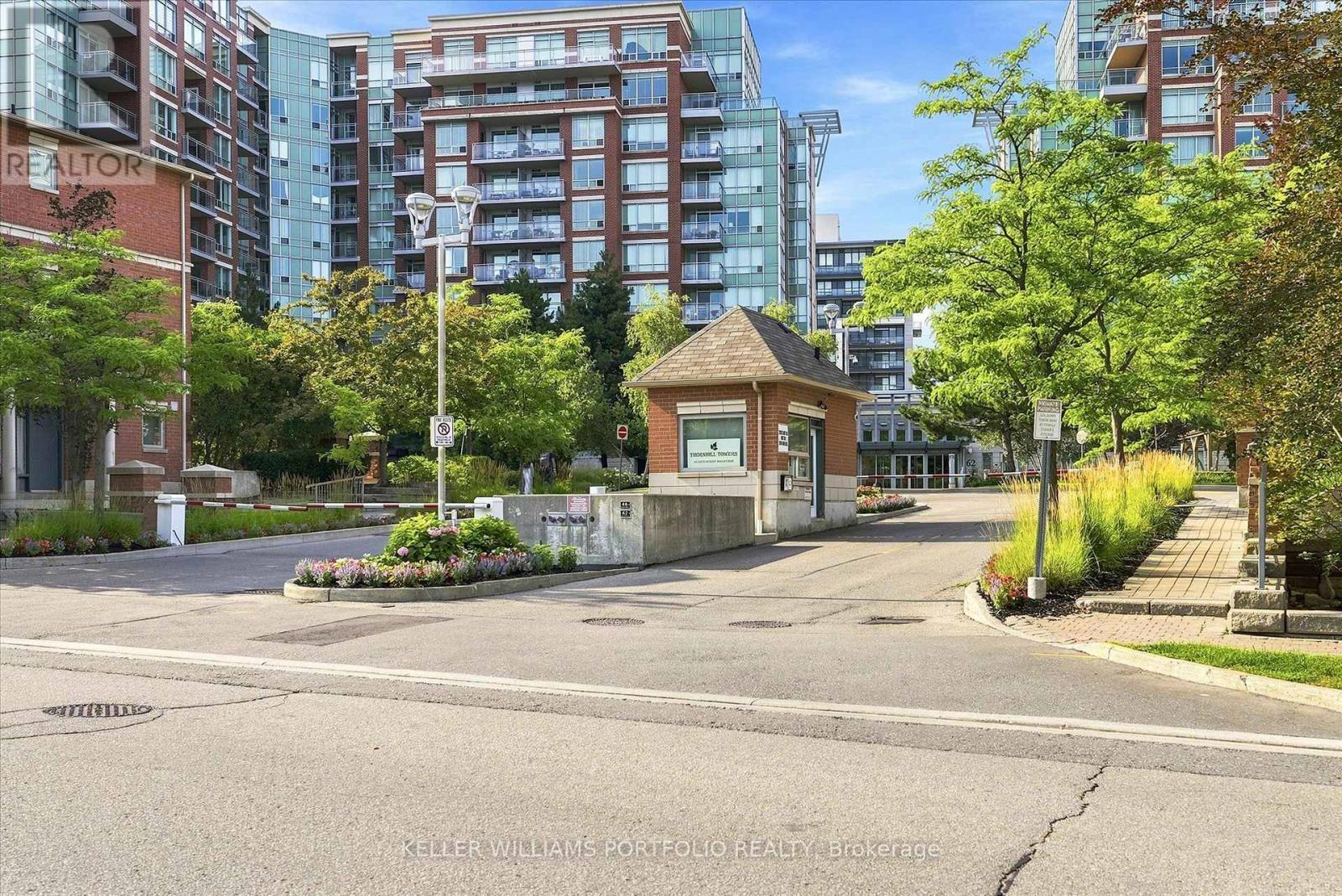 607 - 48 Suncrest Boulevard, Markham, ON - Outdoor With Balcony With Facade