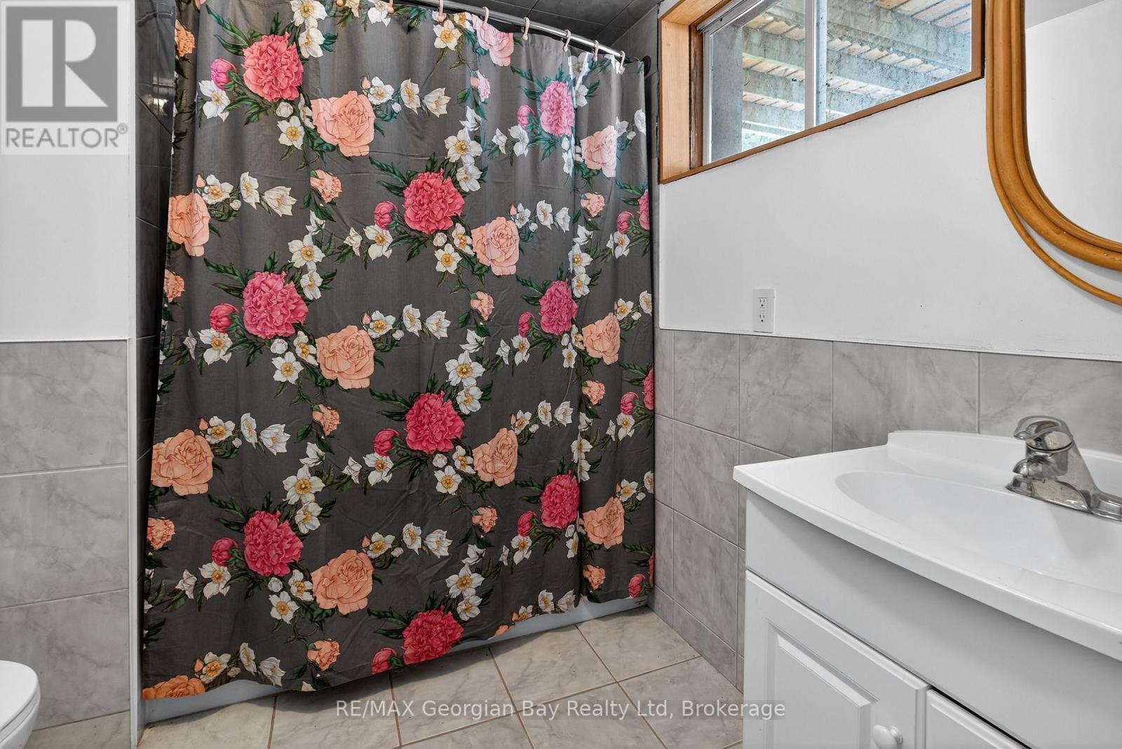 63 Lepage Drive, Penetanguishene, ON - Indoor Photo Showing Bathroom