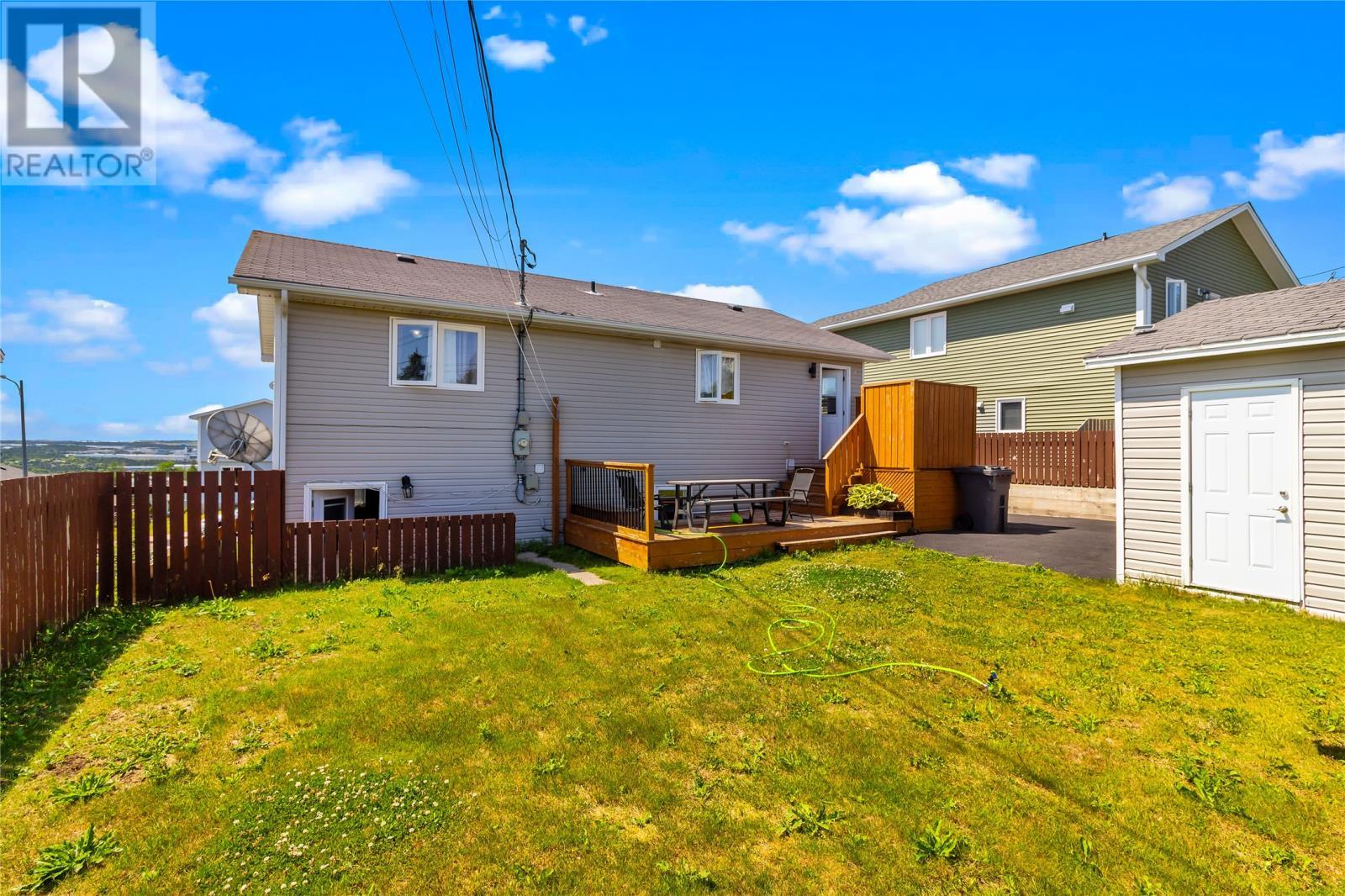 33 Dunluce Crescent, Mount Pearl, NL - Outdoor With Exterior