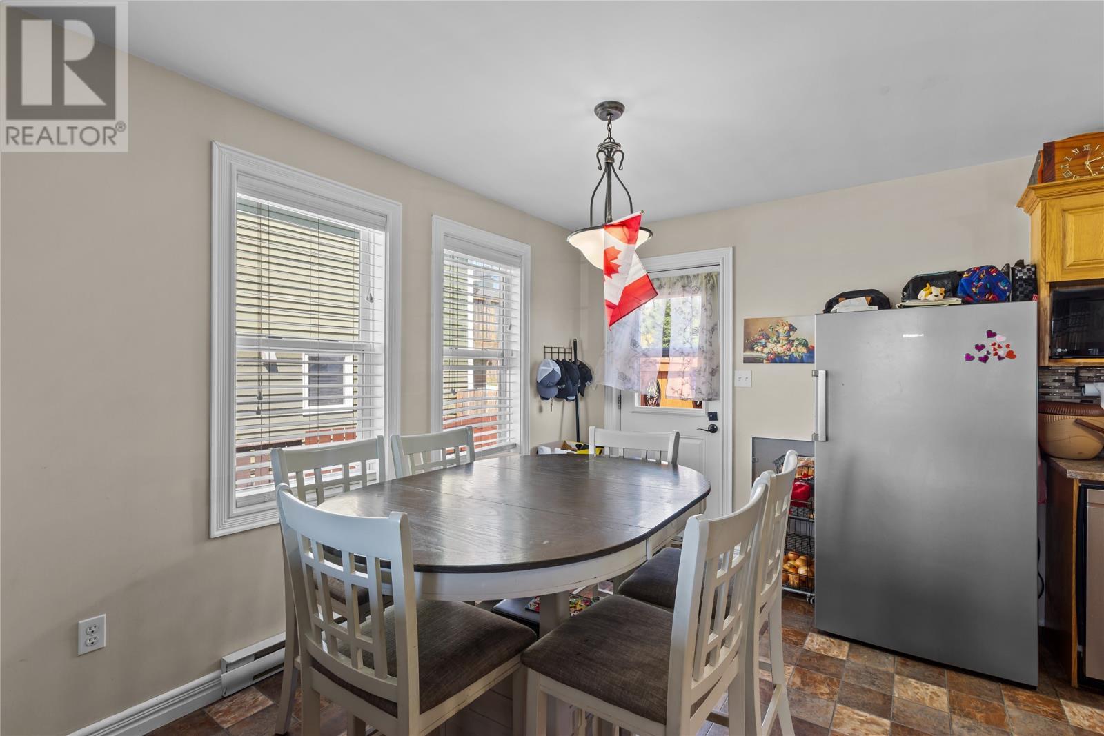 33 Dunluce Crescent, Mount Pearl, NL - Indoor Photo Showing Dining Room