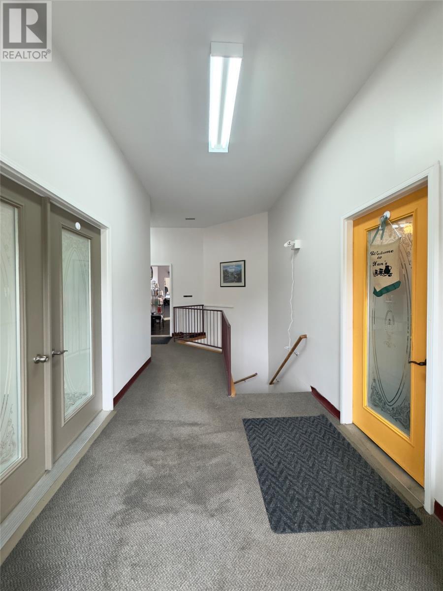 112 Main, Dildo, NL