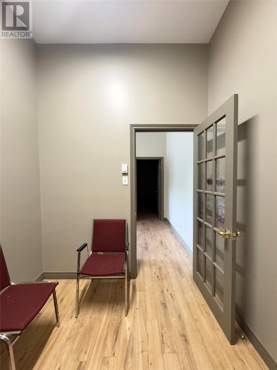 112 Main, Dildo, NL