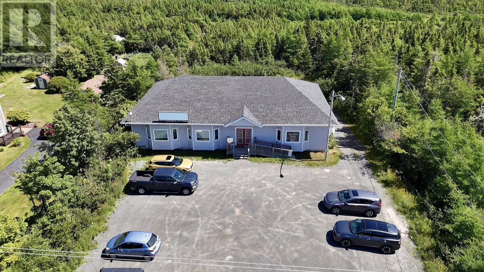 126 Main, Dildo, NL