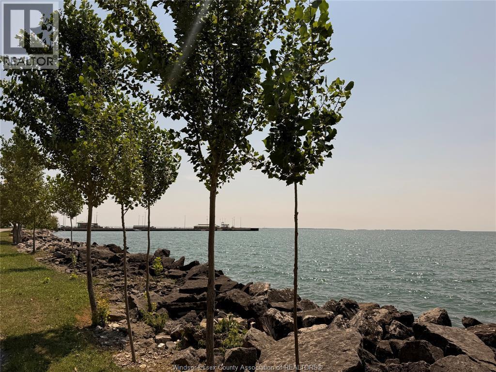 965 West Shore Road, Pelee Island, ON - Outdoor With Body Of Water With View