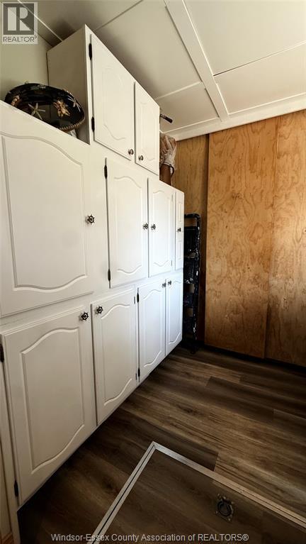 965 West Shore Road, Pelee Island, ON - Indoor Photo Showing Other Room