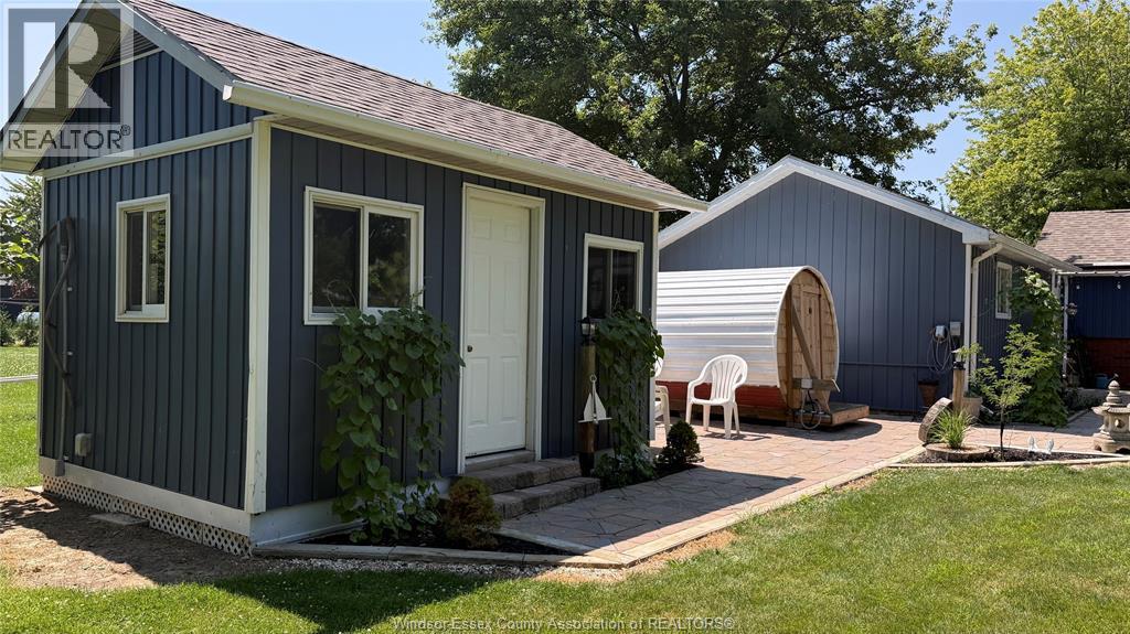 965 West Shore Road, Pelee Island, ON - Outdoor