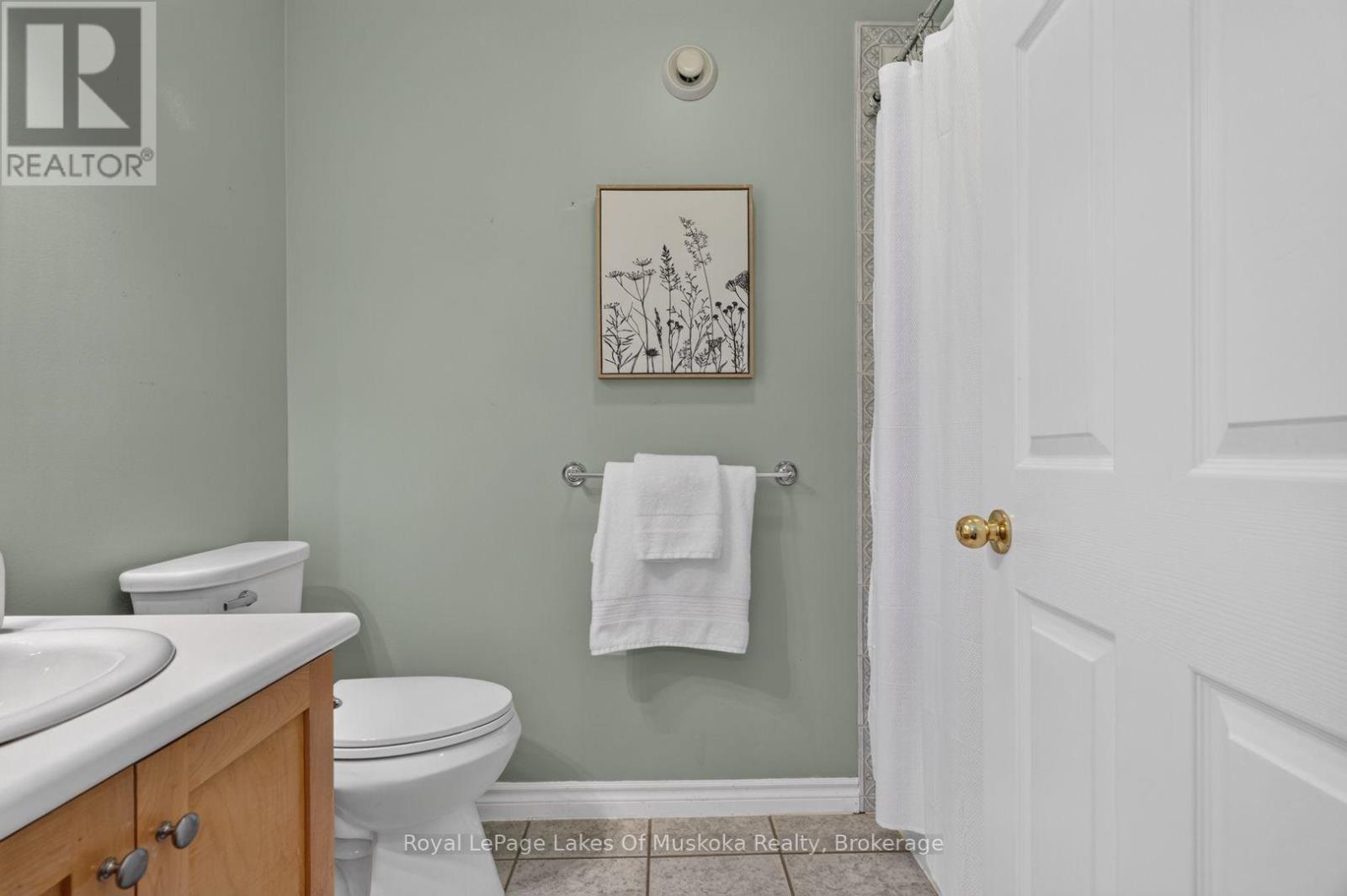 44 Shellwood Shores Avenue, Huntsville (Brunel), ON - Indoor Photo Showing Bathroom
