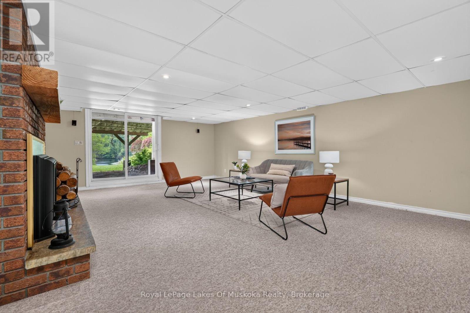 44 Shellwood Shores Avenue, Huntsville (Brunel), ON - Indoor