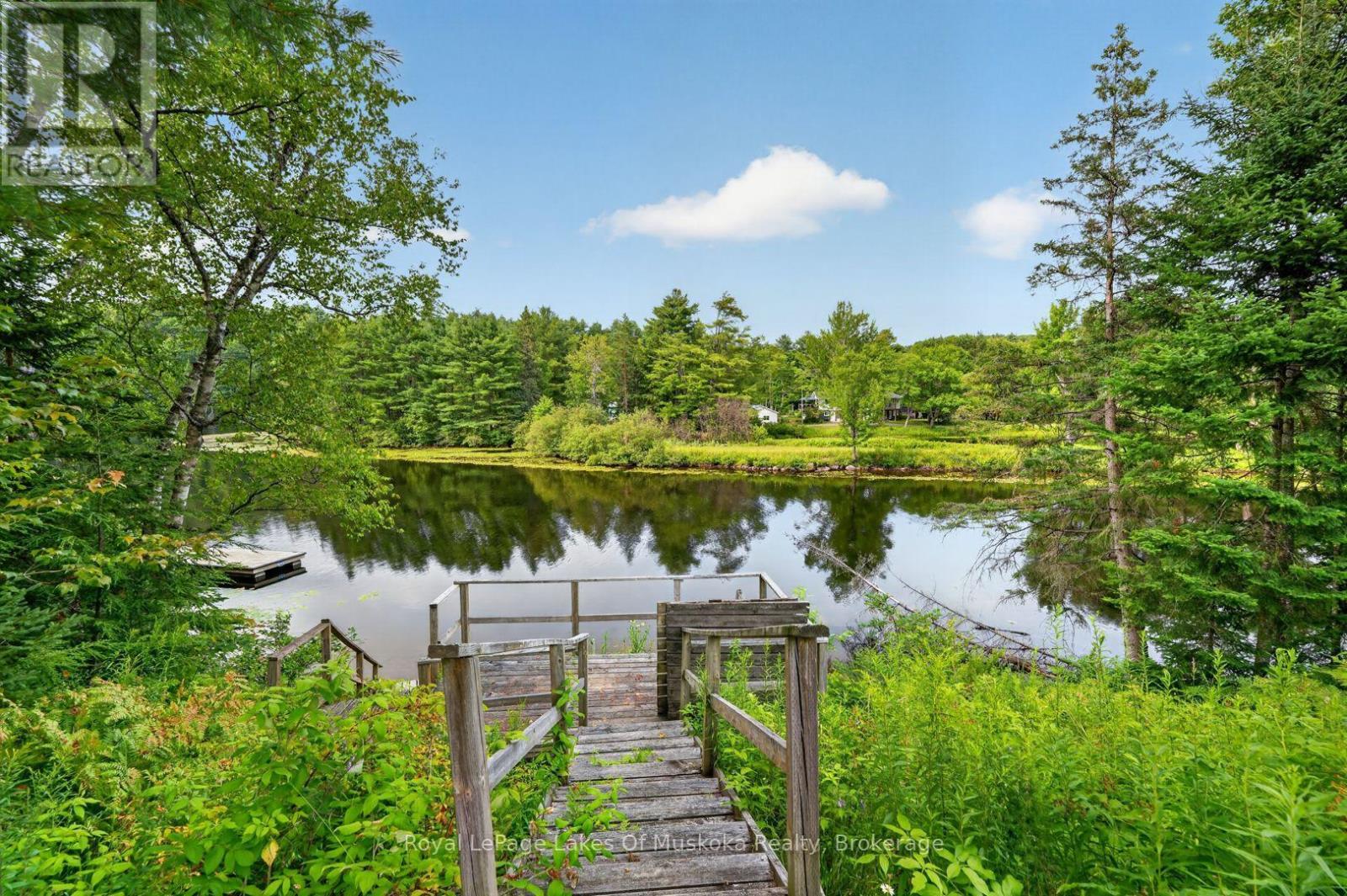 44 Shellwood Shores Avenue, Huntsville (Brunel), ON - Outdoor With Body Of Water