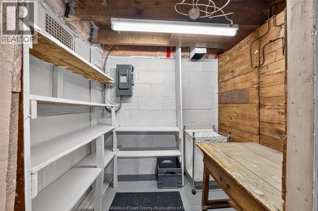 2333 Chilver, Windsor, ON - Indoor