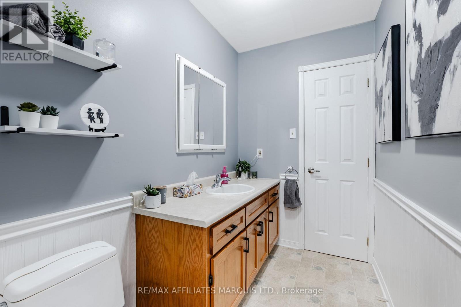 709 Champlain Drive, Cornwall, ON - Indoor Photo Showing Bathroom