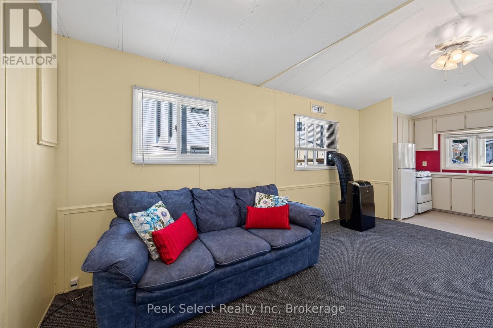 205 - 198 Springbank Drive, London South (South D), ON