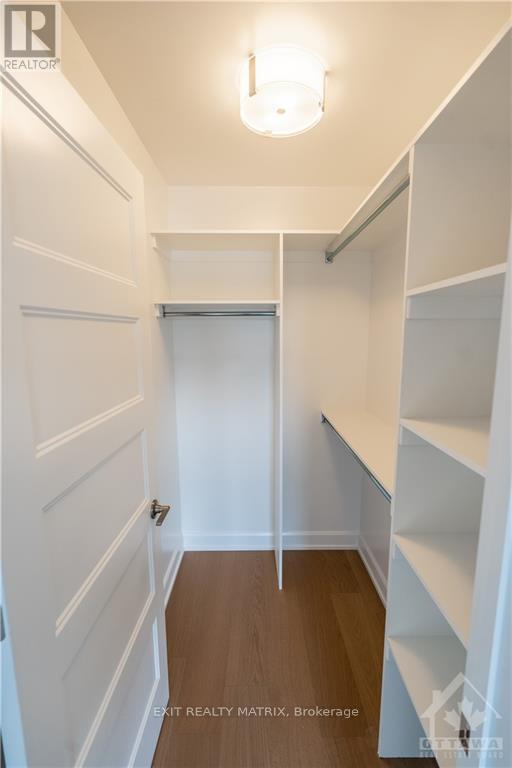 Imported from oreb - 9 Glenco Road, South Stormont, ON - Indoor With Storage