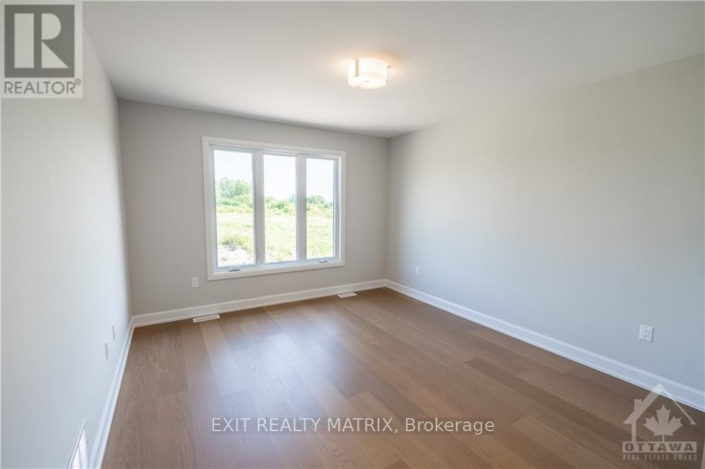 Imported from oreb - 9 Glenco Road, South Stormont, ON - Indoor Photo Showing Other Room