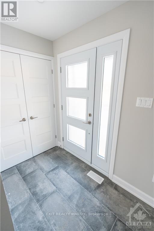 6 Glenco Road, South Stormont, ON - Indoor Photo Showing Other Room