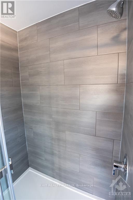 6 Glenco Road, South Stormont, ON - Indoor Photo Showing Bathroom