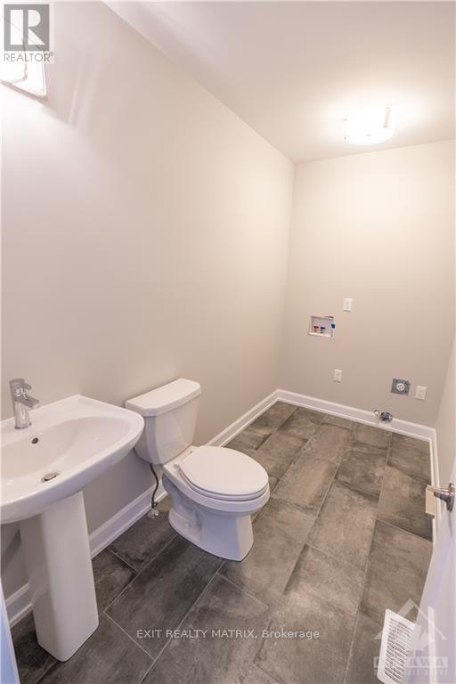6 Glenco Road, South Stormont, ON - Indoor Photo Showing Bathroom