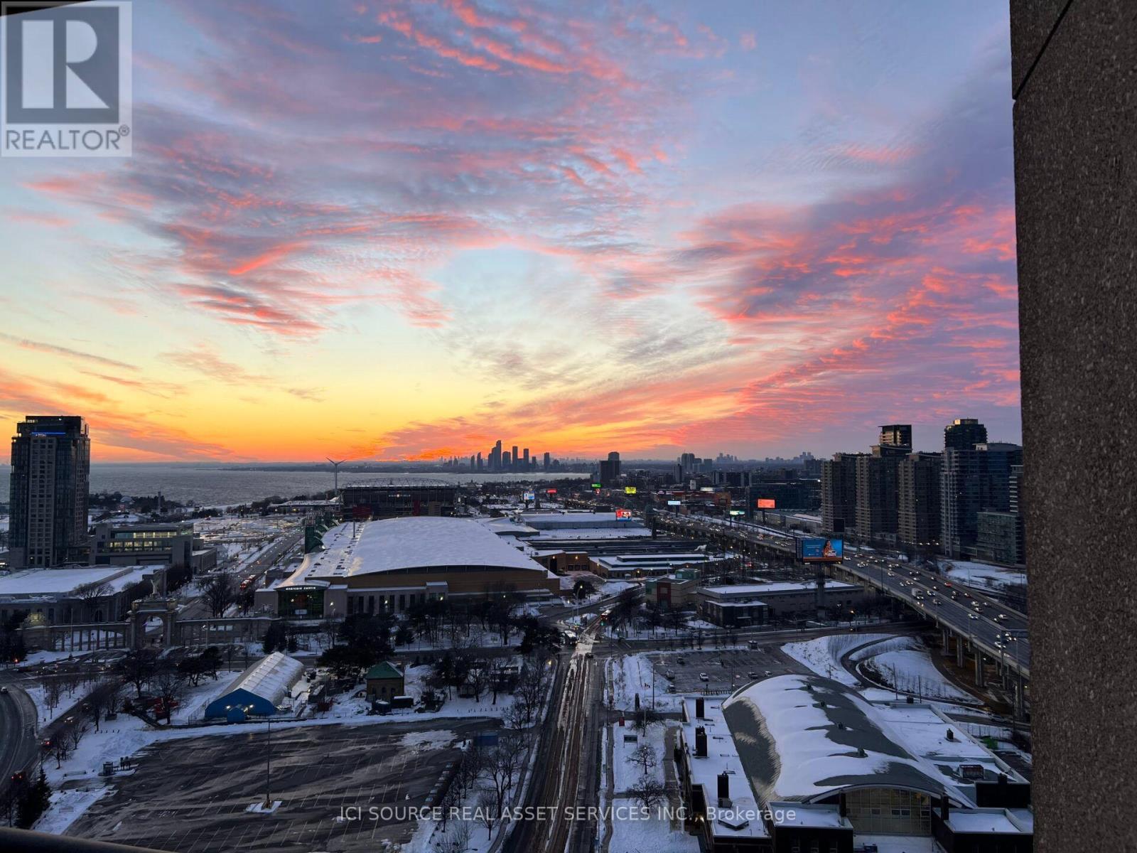 2612 - 219 Fort York Boulevard, Toronto, ON - Outdoor With View