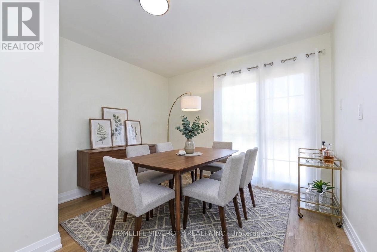 3315 Dwiggin Avenue, Mississauga, ON - Indoor Photo Showing Dining Room