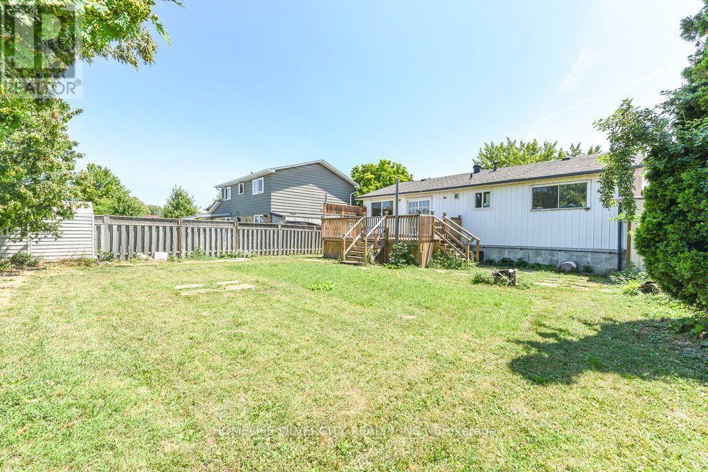 3315 Dwiggin Avenue, Mississauga, ON - Outdoor