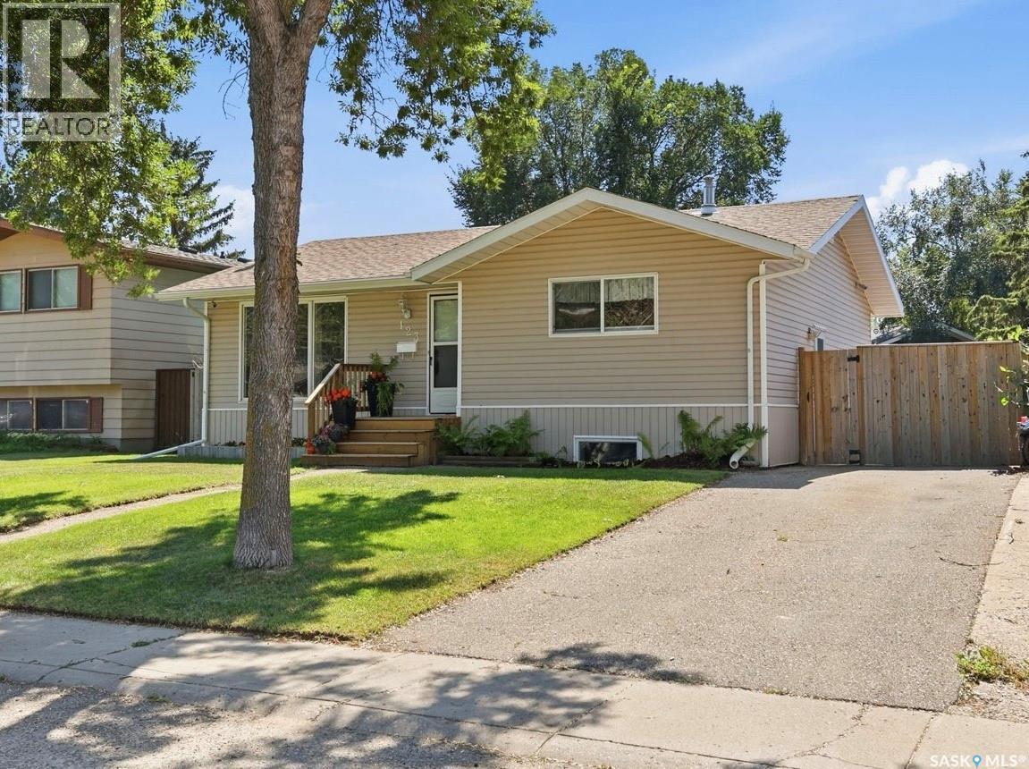 123 Appleby Drive, Saskatoon, SK - Outdoor
