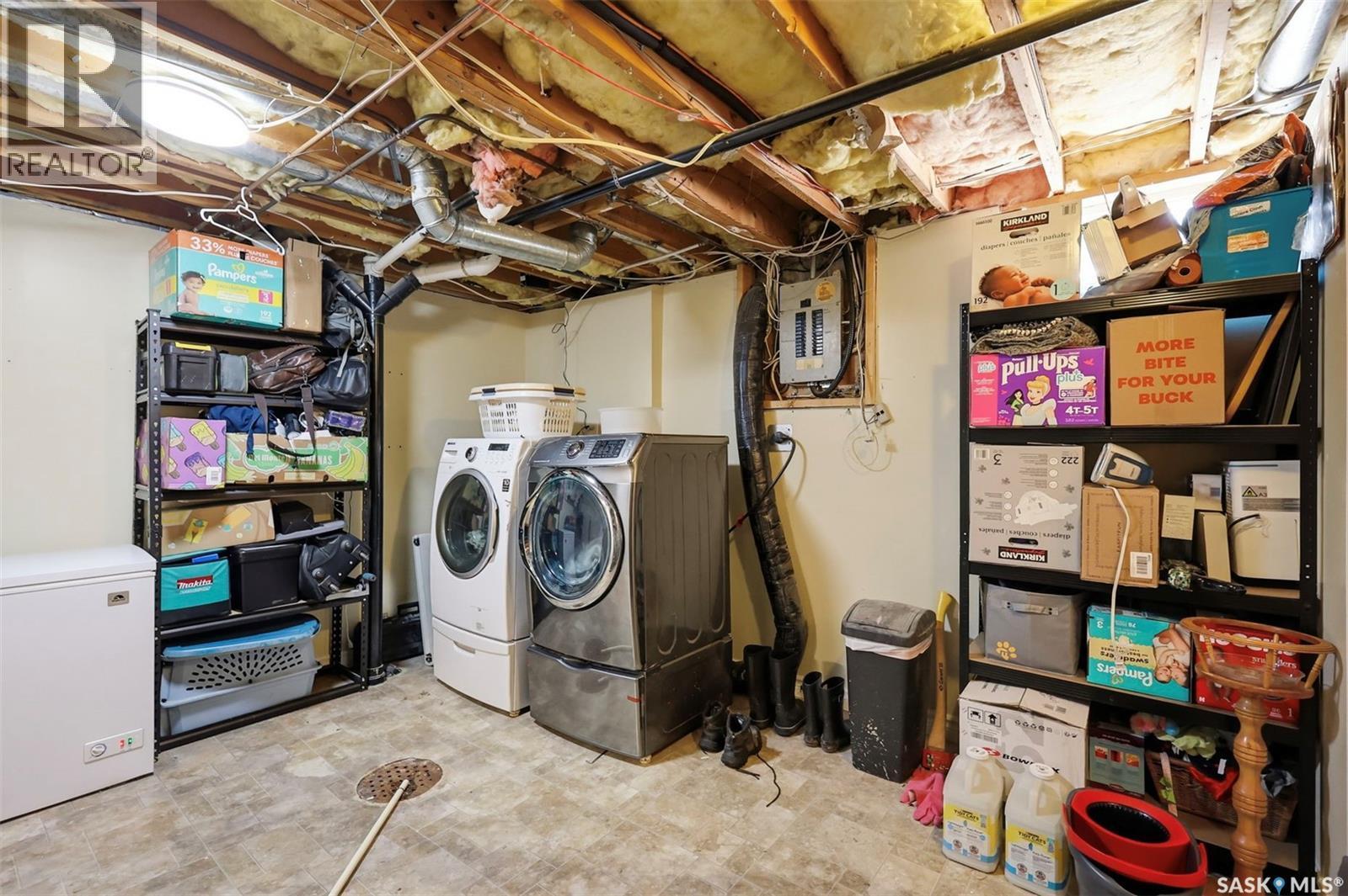 123 Appleby Drive, Saskatoon, SK - Indoor Photo Showing Laundry Room