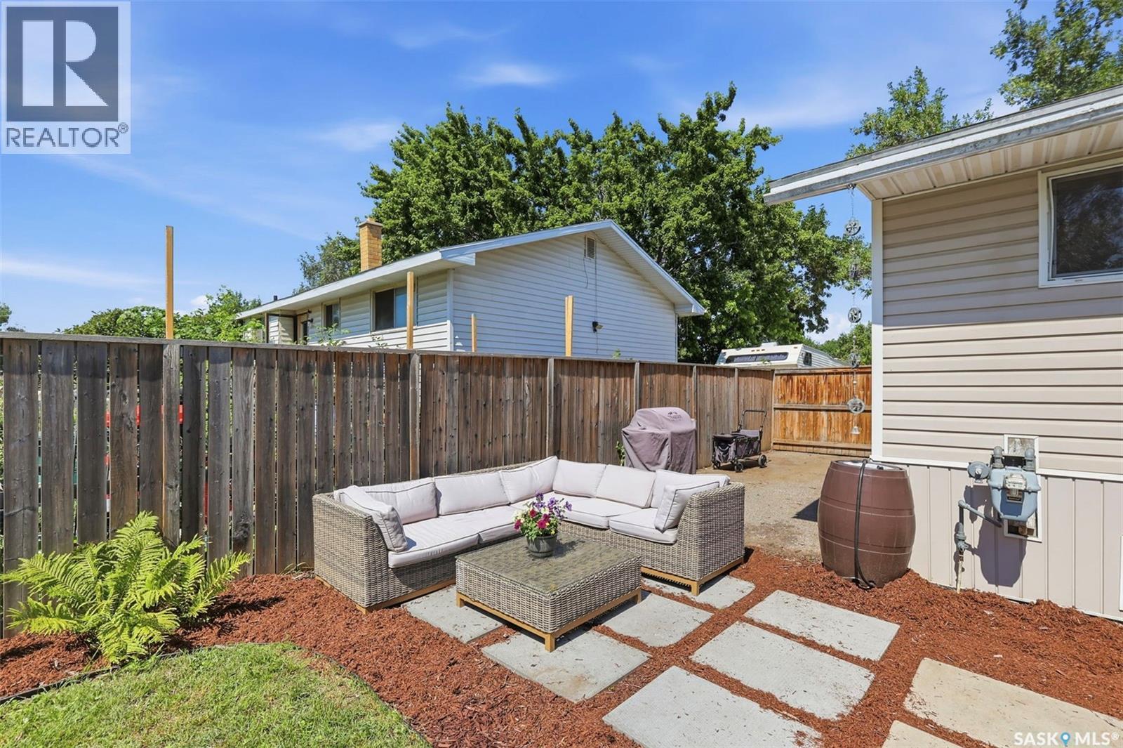 123 Appleby Drive, Saskatoon, SK - Outdoor With Deck Patio Veranda With Exterior