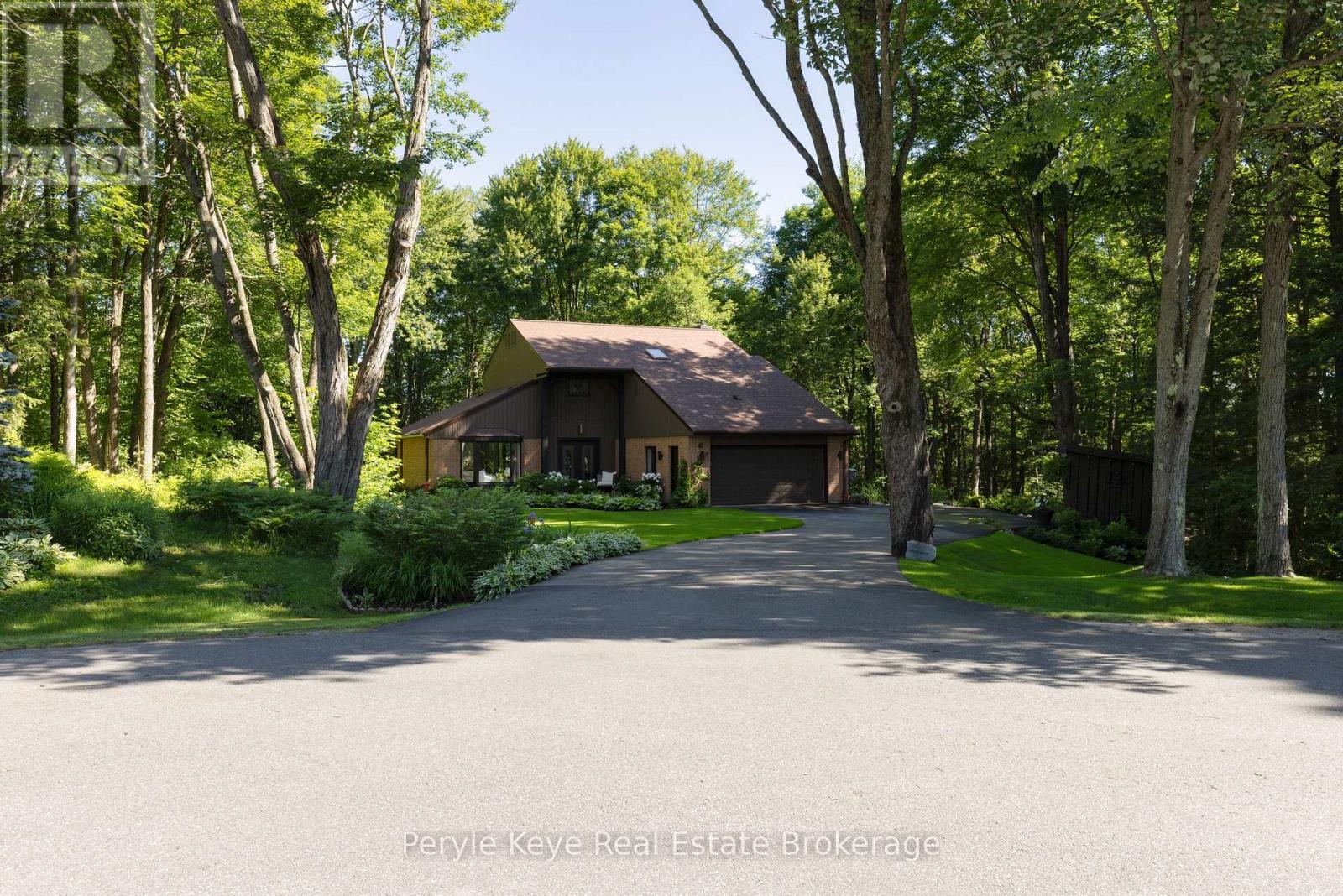 41 South Muskoka Drive, Bracebridge (Macaulay), ON - Outdoor