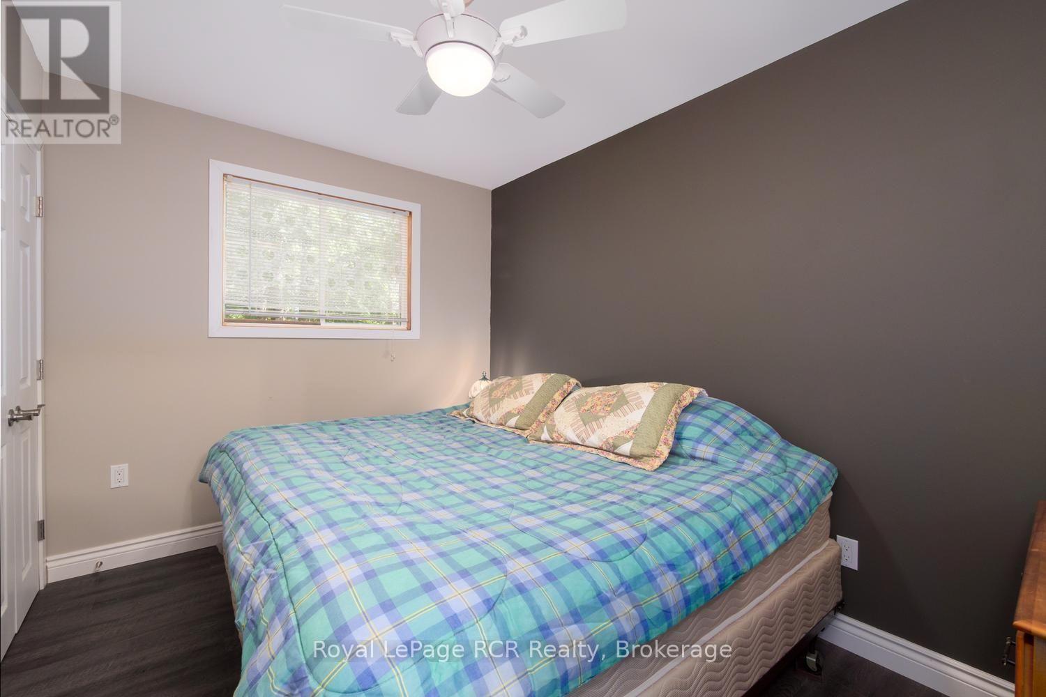 10 1St Ave South Avenue S, Native Leased Lands, ON - Indoor Photo Showing Bedroom