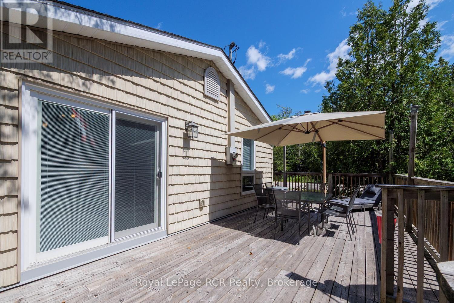 10 1St Ave South Avenue S, Native Leased Lands, ON - Outdoor With Deck Patio Veranda With Exterior