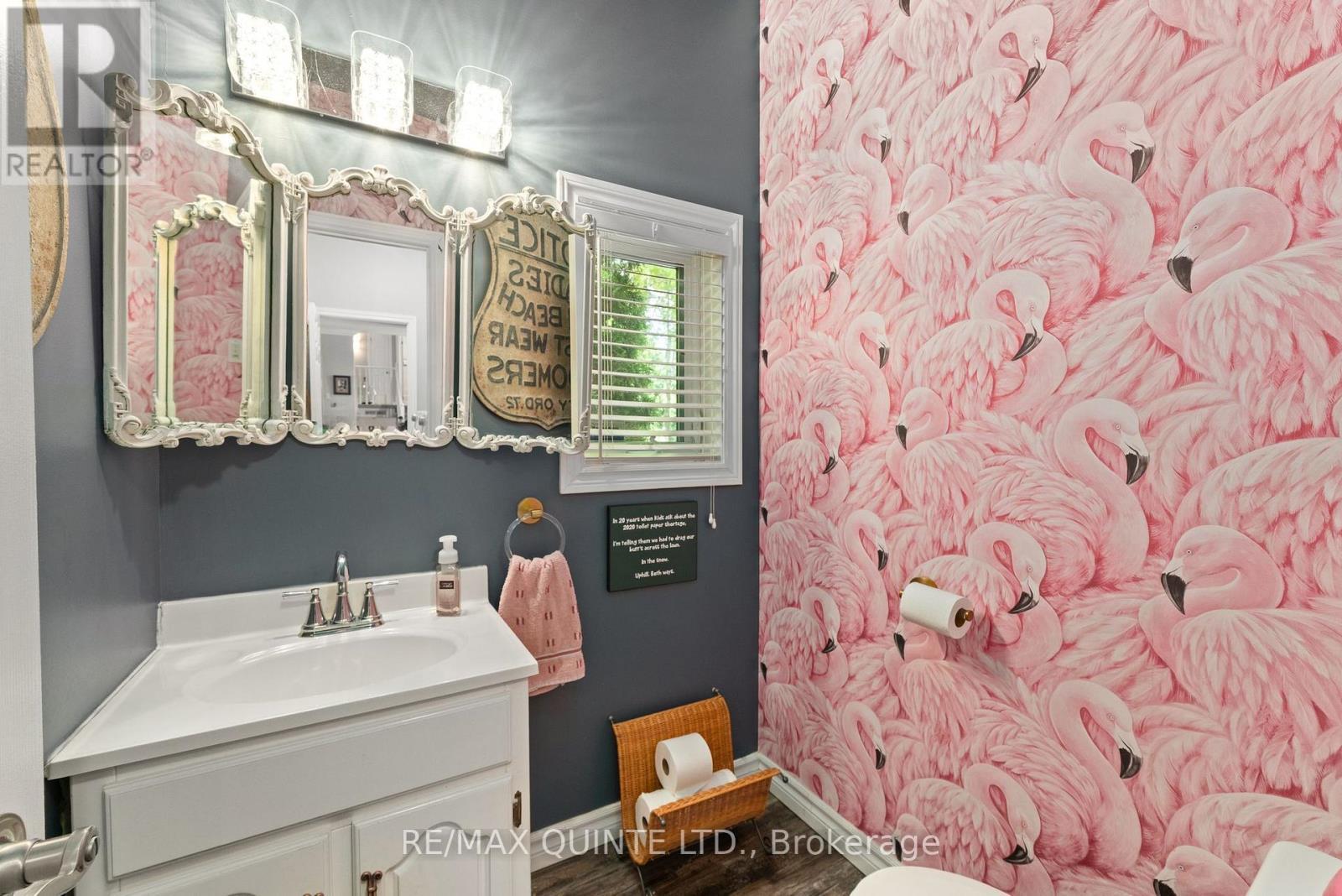 291 Colonial Drive, Quinte West (Murray Ward), ON - Indoor Photo Showing Bathroom