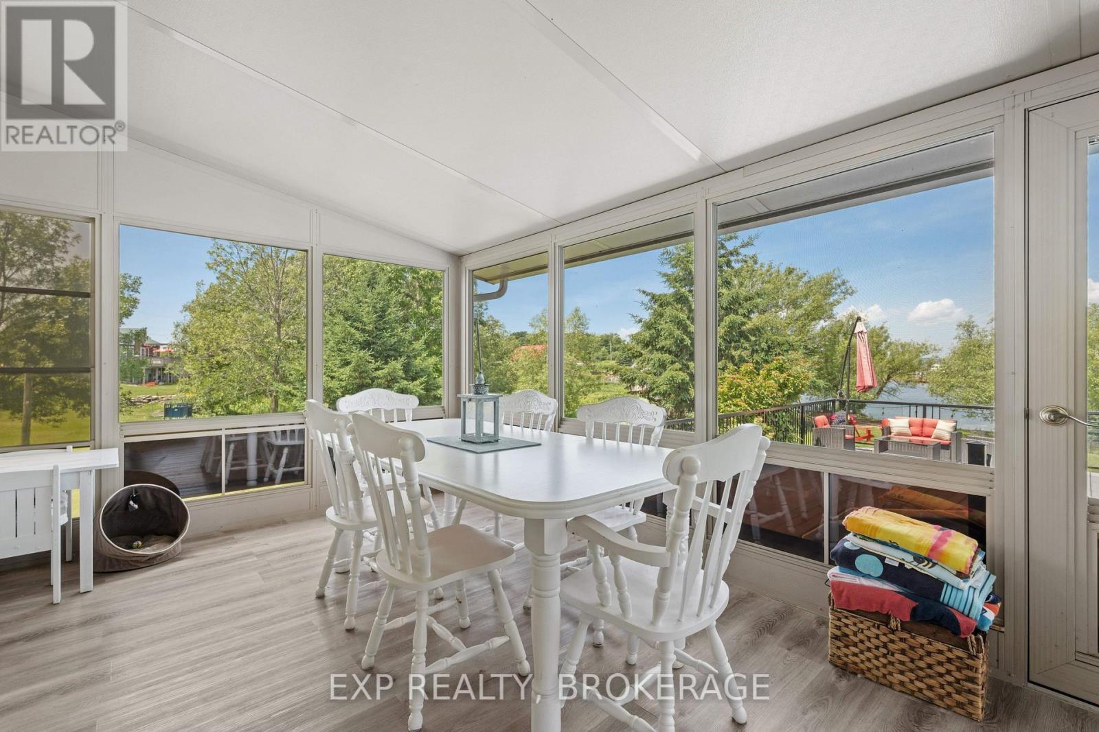 26 Boxen Harbour Lane, Frontenac Islands (Wolfe Island), ON - Photo Showing Dining Room