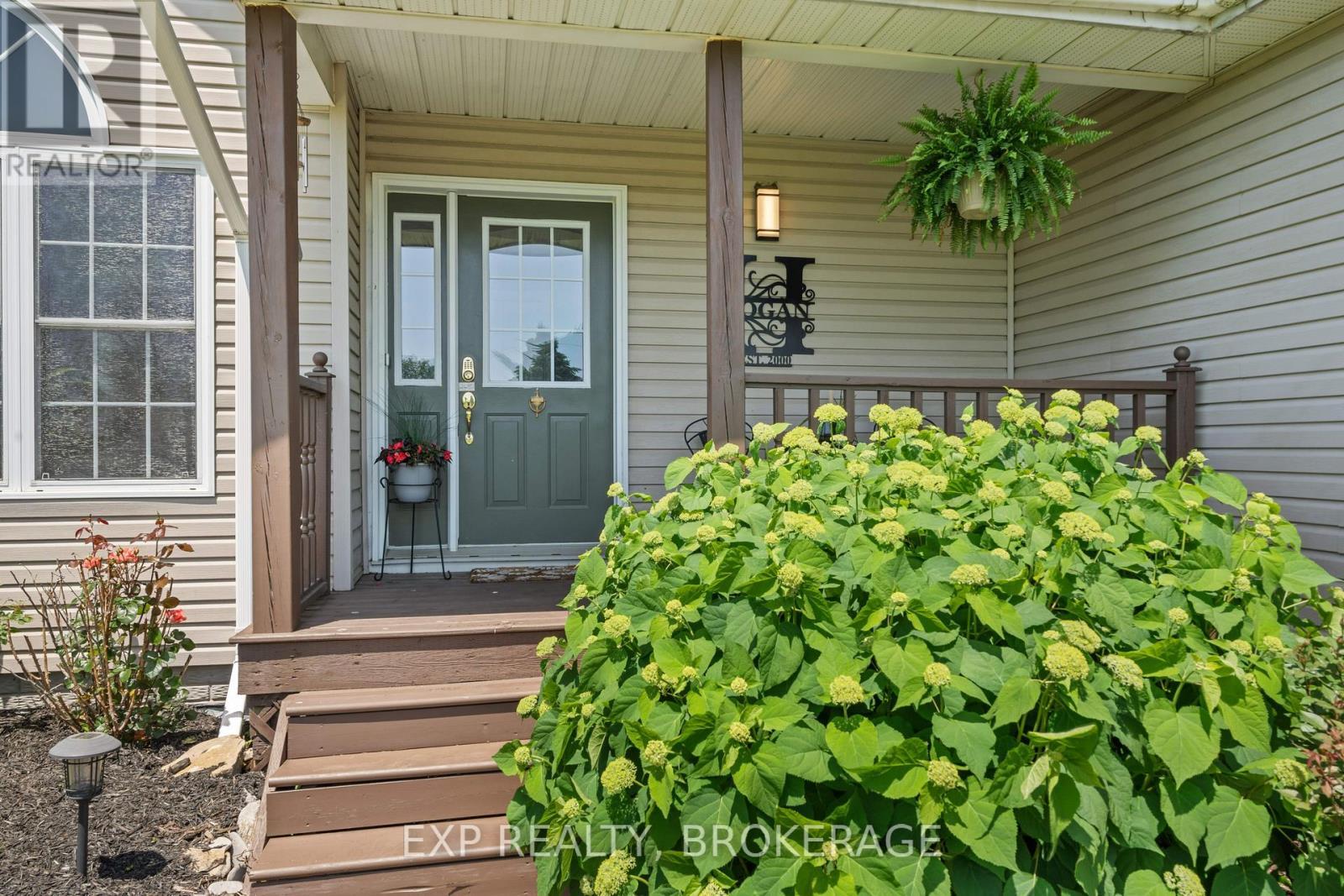26 Boxen Harbour Lane, Frontenac Islands (Wolfe Island), ON - Outdoor With Exterior