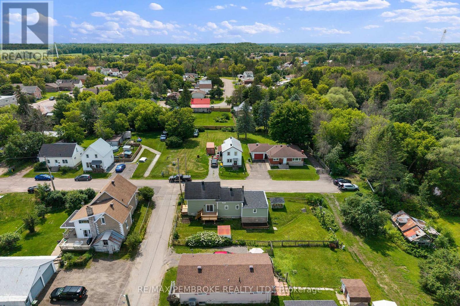 480 Blank Street, Pembroke, ON - Outdoor With View