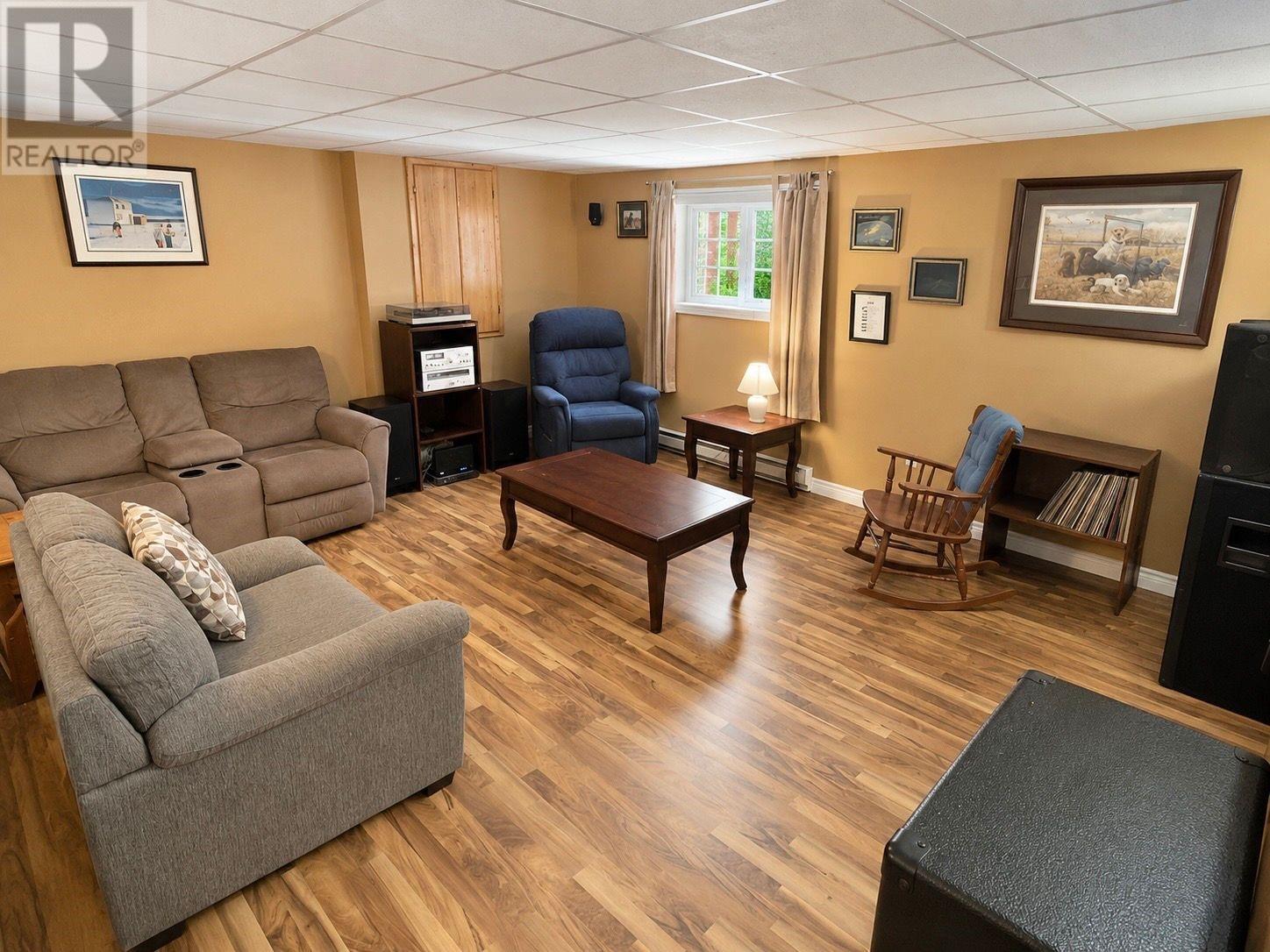3 White Rose Place, Clarenville, NL - Indoor Photo Showing Living Room