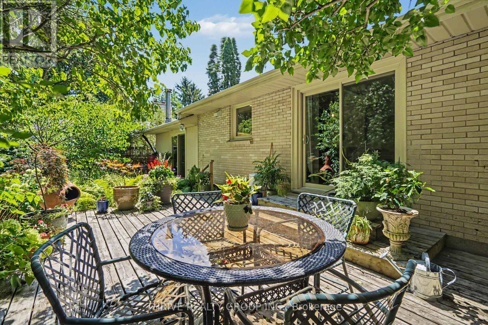 665 Kildare Road, London North (North P), ON - Outdoor With Deck Patio Veranda With Exterior