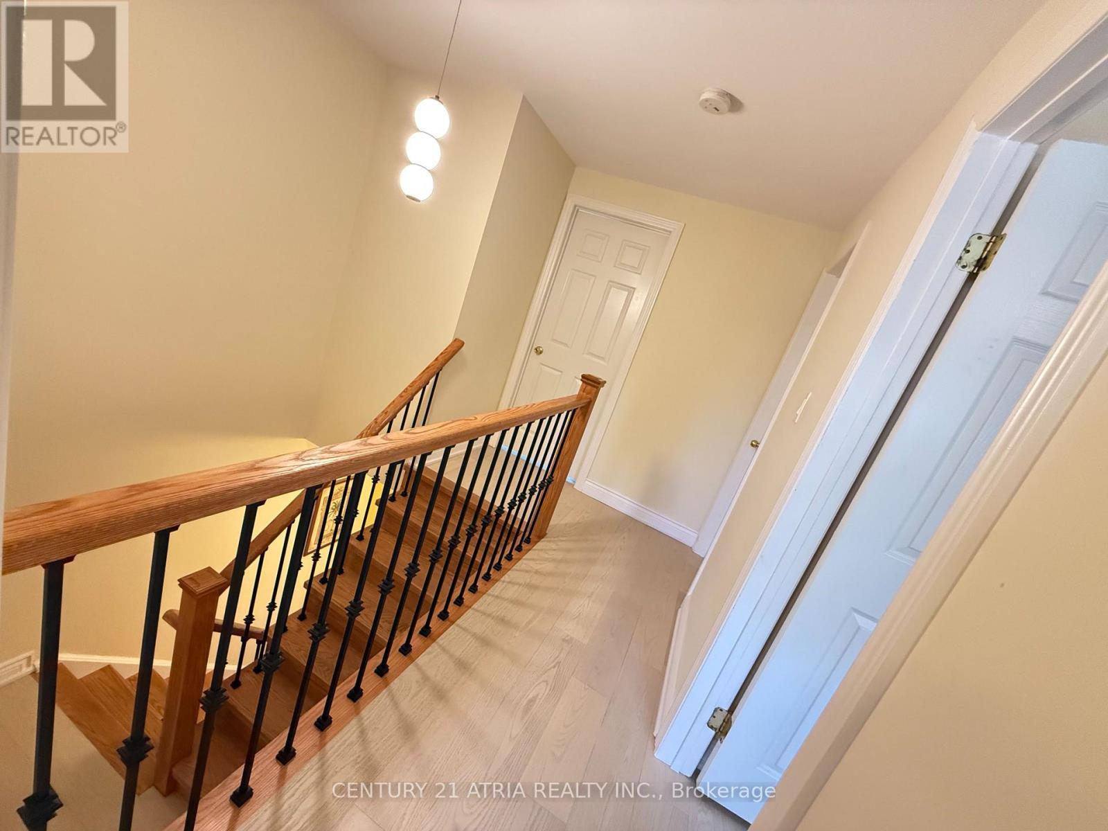 73 Stately Way, Markham, ON - Indoor Photo Showing Other Room
