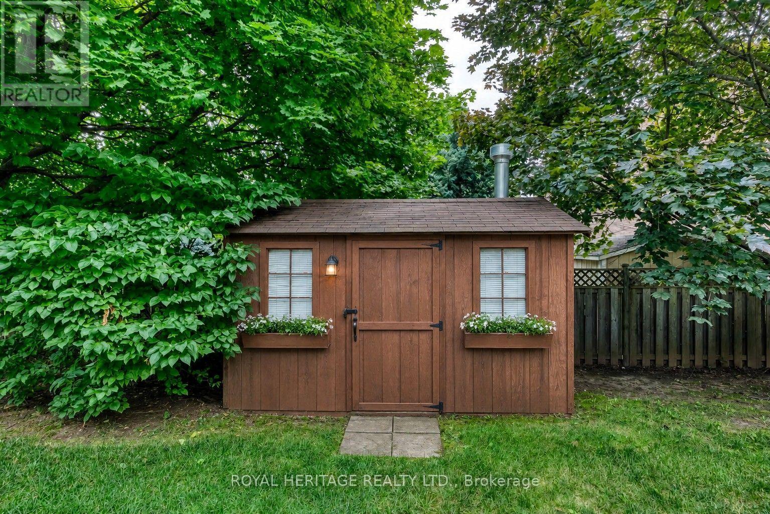 1451 Ravensmoor Crescent, Mississauga, ON - Outdoor