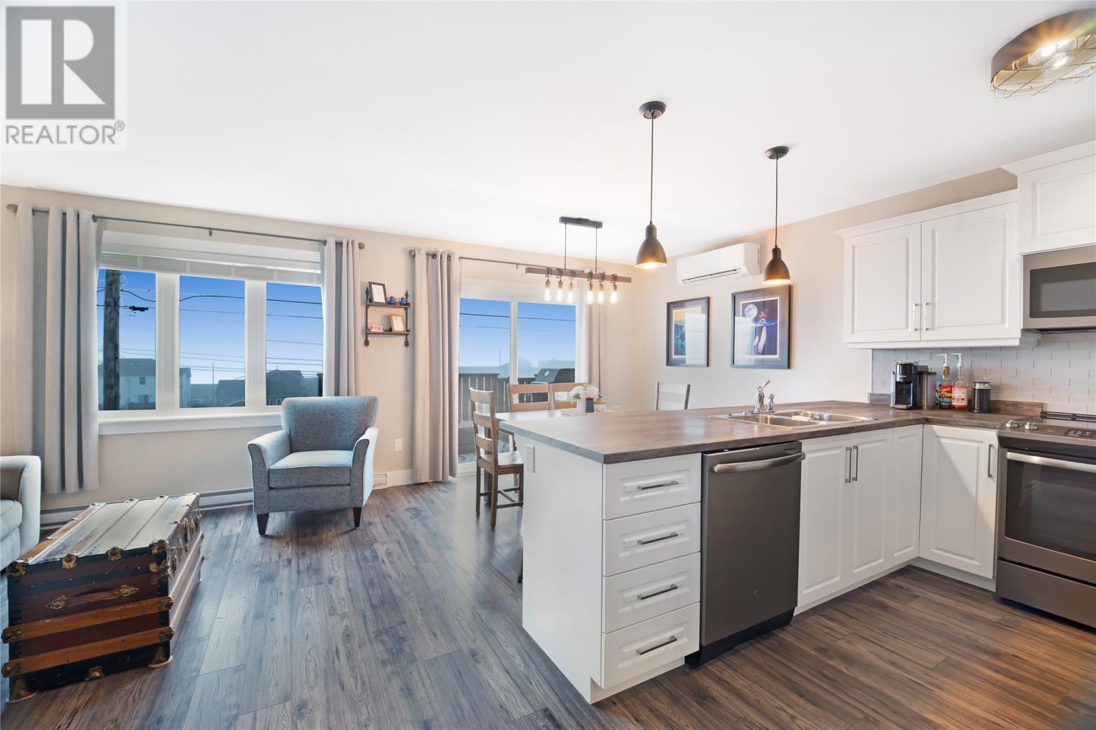 20 Alberton Drive, Paradise, NL - Indoor Photo Showing Kitchen