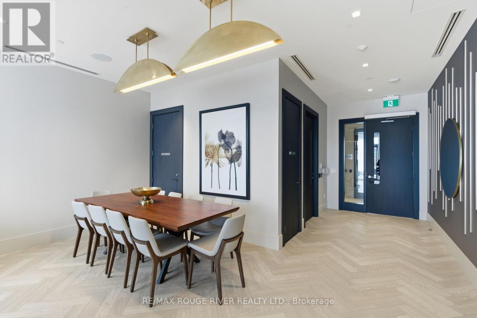 2321 - 2545 Simcoe Street N, Oshawa (Windfields), ON - Indoor Photo Showing Dining Room
