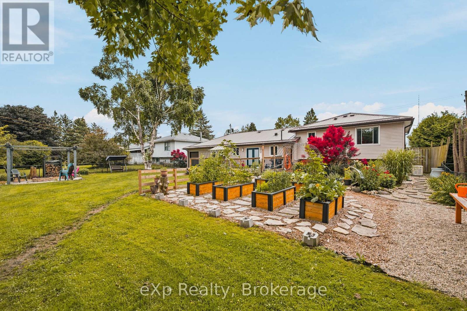 375 Victoria Street W, Southgate, ON - Outdoor