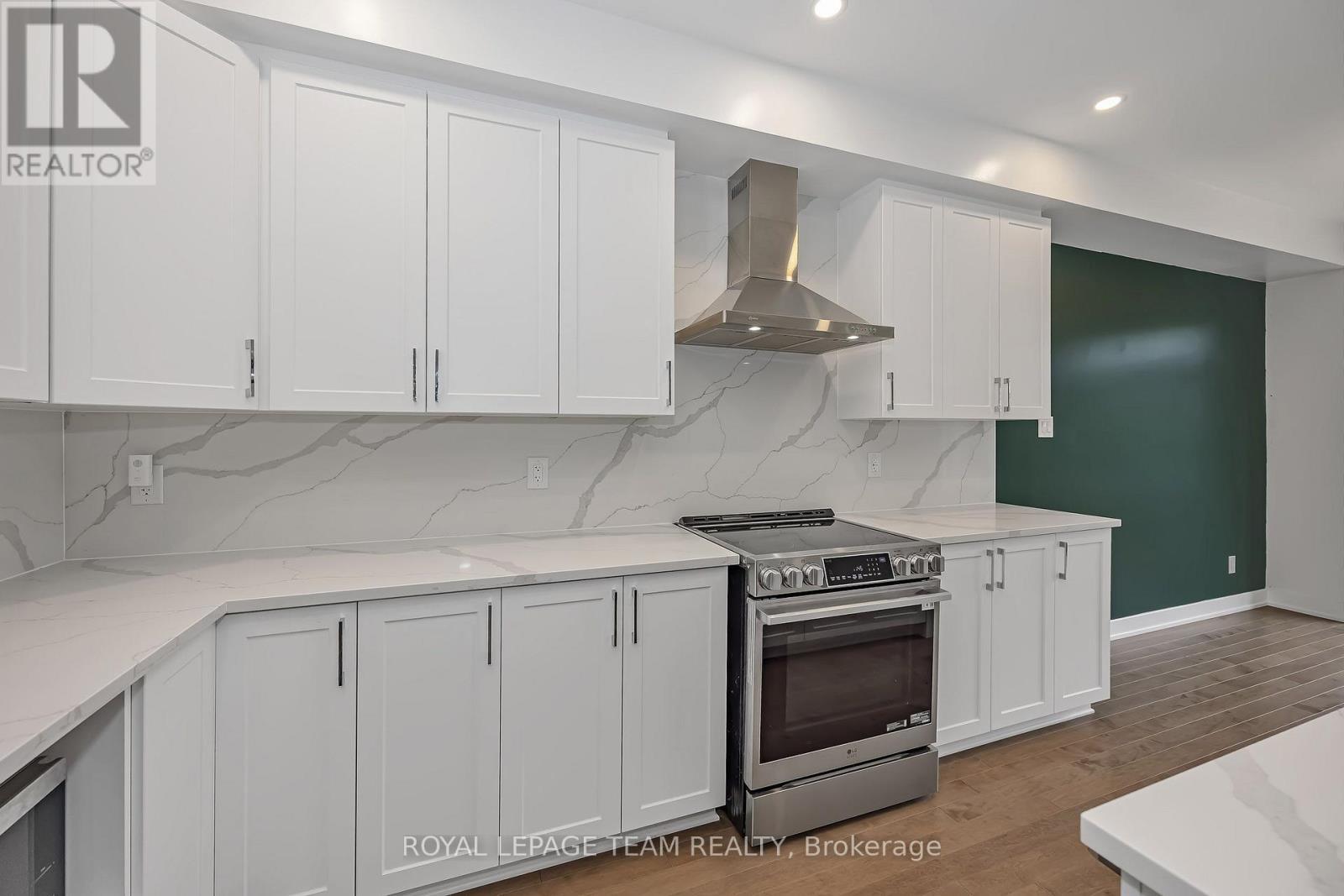 779 Ovation Grove, Ottawa, ON - Indoor Photo Showing Kitchen
