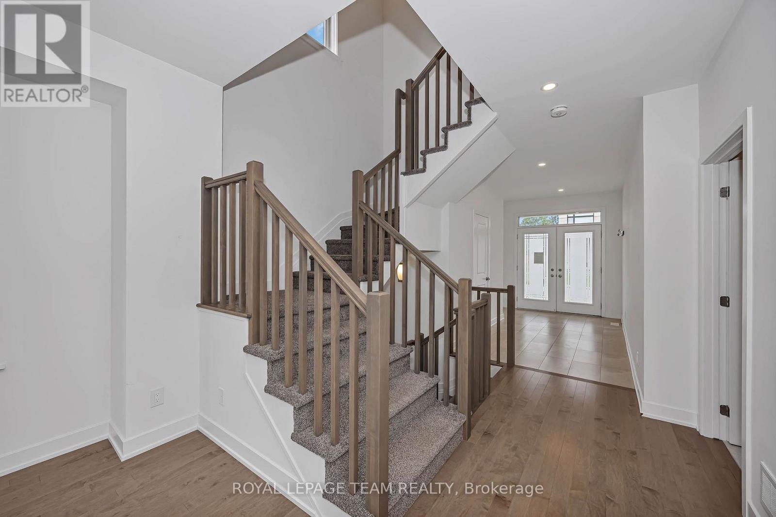 779 Ovation Grove, Ottawa, ON - Indoor Photo Showing Other Room