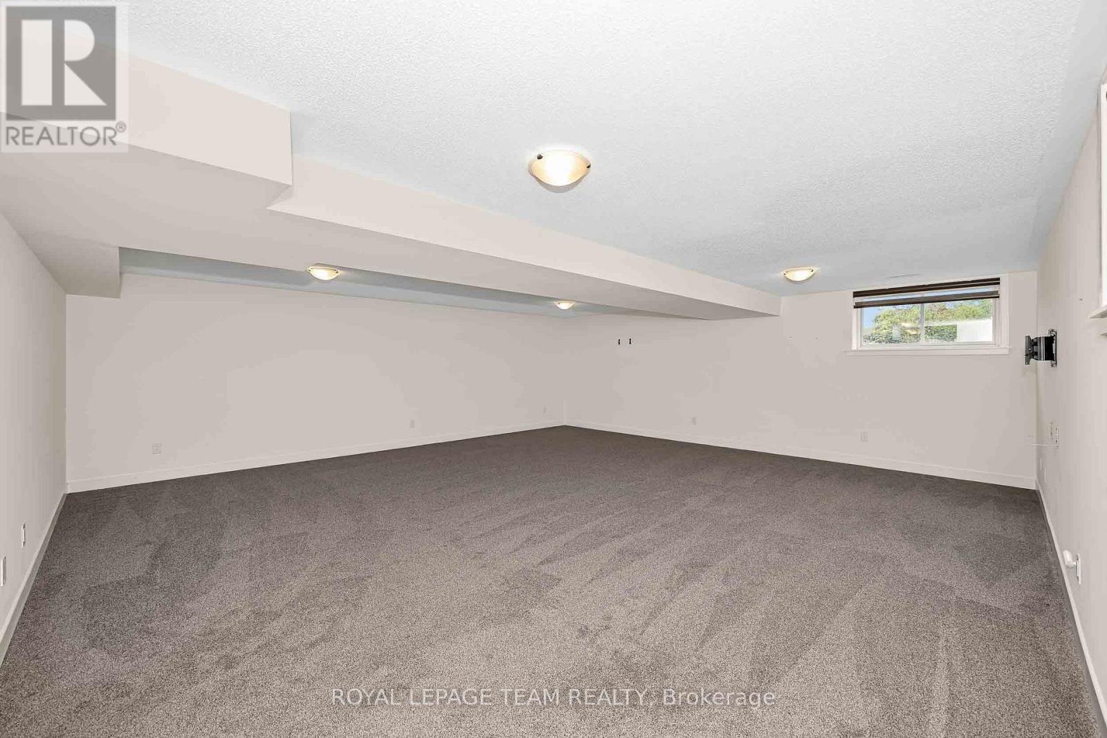 779 Ovation Grove, Ottawa, ON - Indoor Photo Showing Other Room