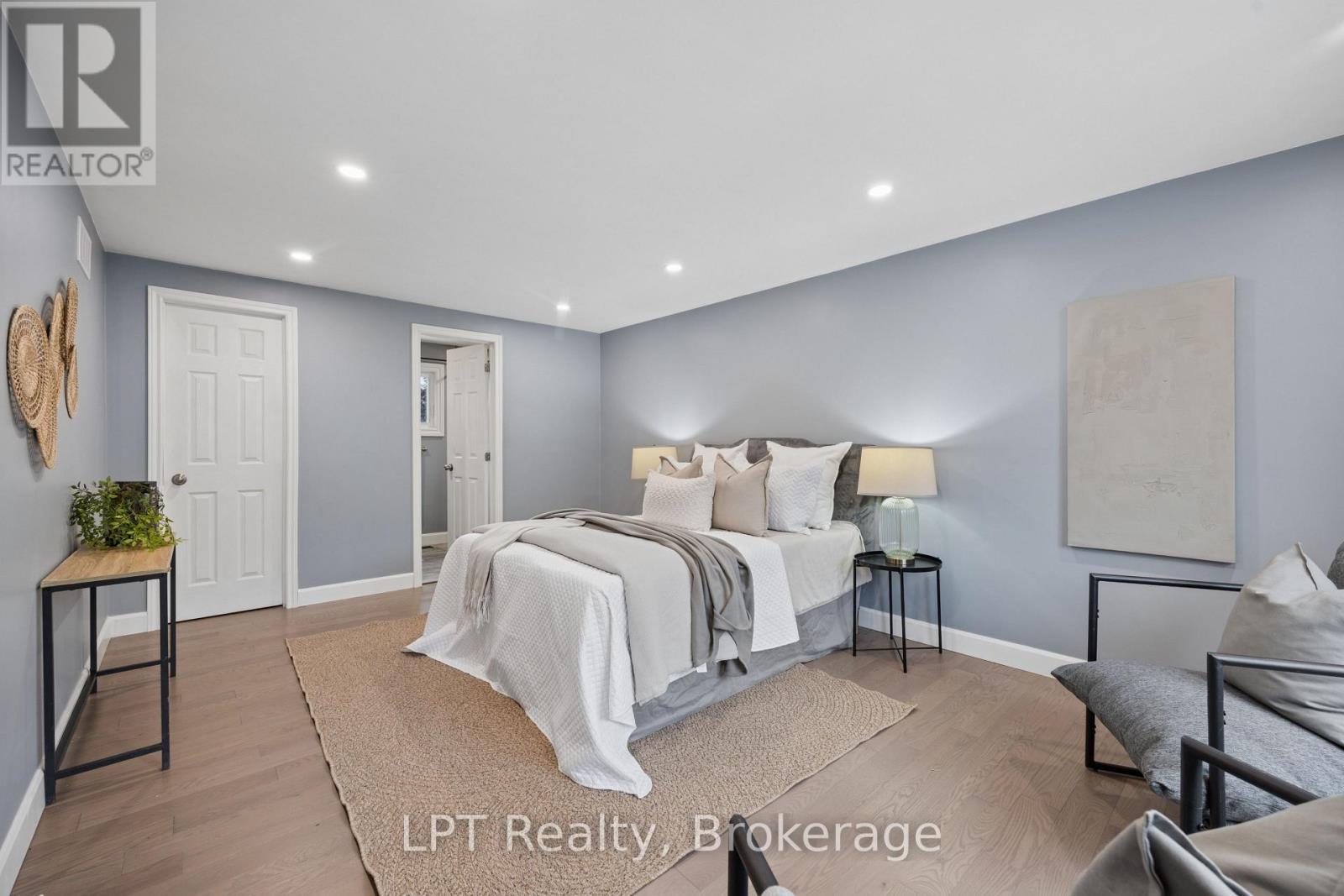 178 Sandringham Drive, Clarington (Courtice), ON - Indoor Photo Showing Bedroom