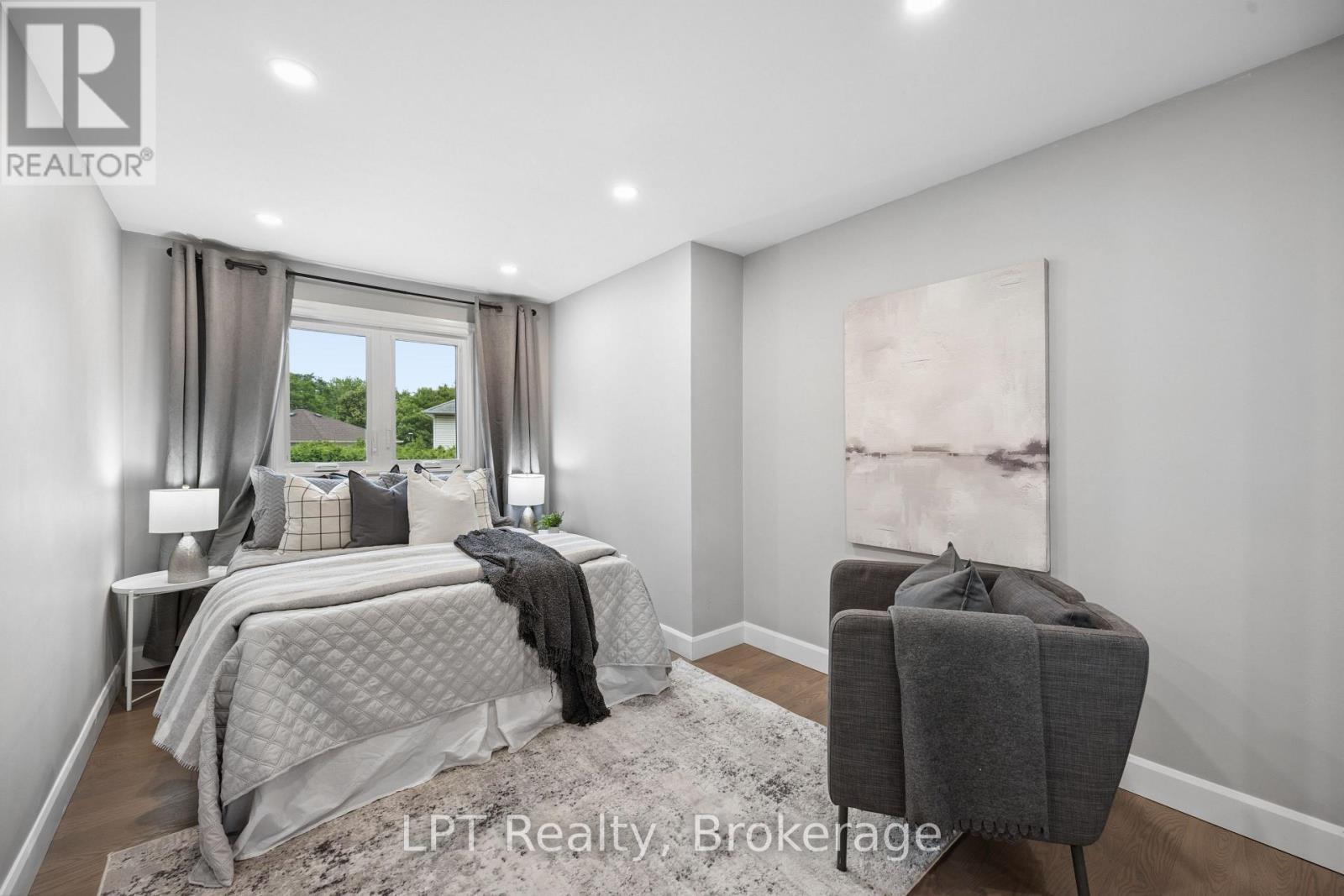 178 Sandringham Drive, Clarington (Courtice), ON - Indoor