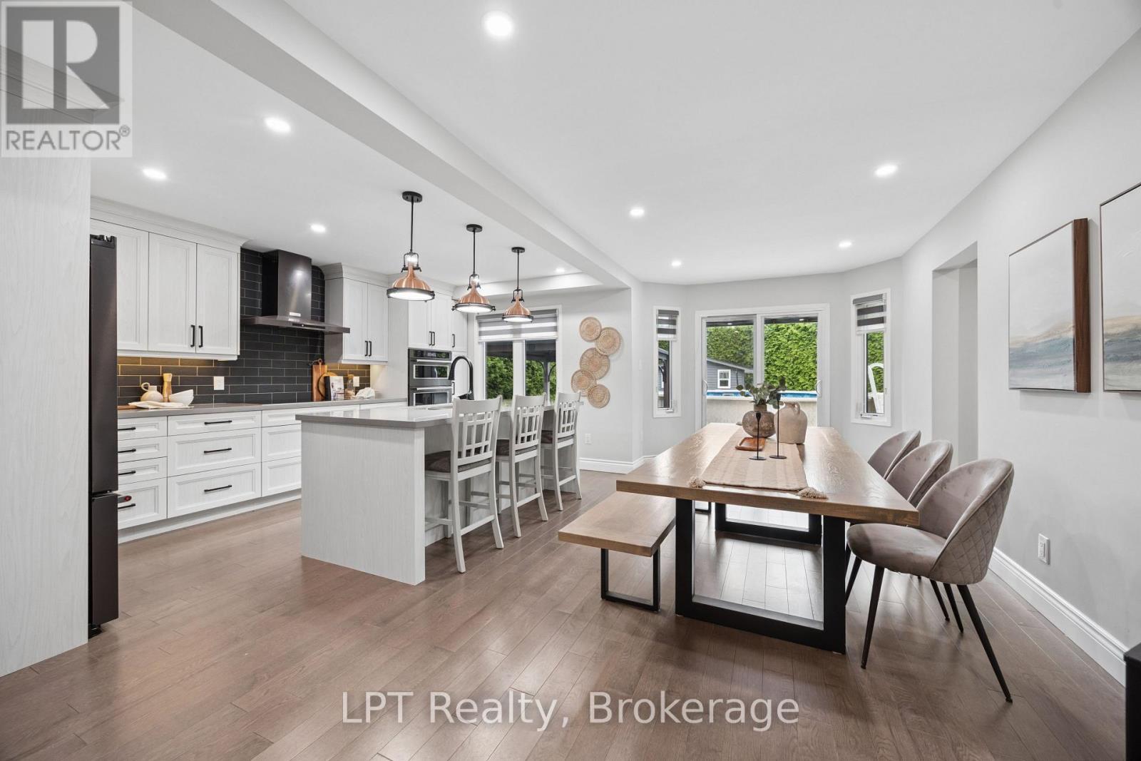 178 Sandringham Drive, Clarington (Courtice), ON - Indoor Photo Showing Other Room