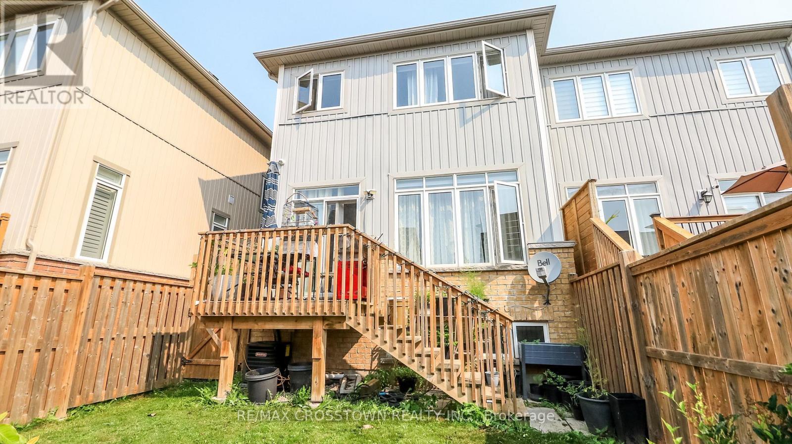 6 - 172 Parkinson Crescent, Orangeville, ON - Outdoor With Exterior