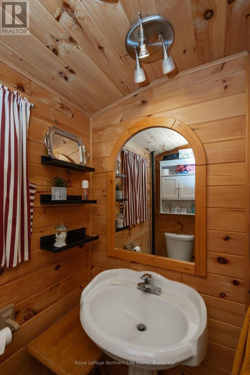159 Morgan Road, East Ferris, ON - Indoor Photo Showing Bathroom