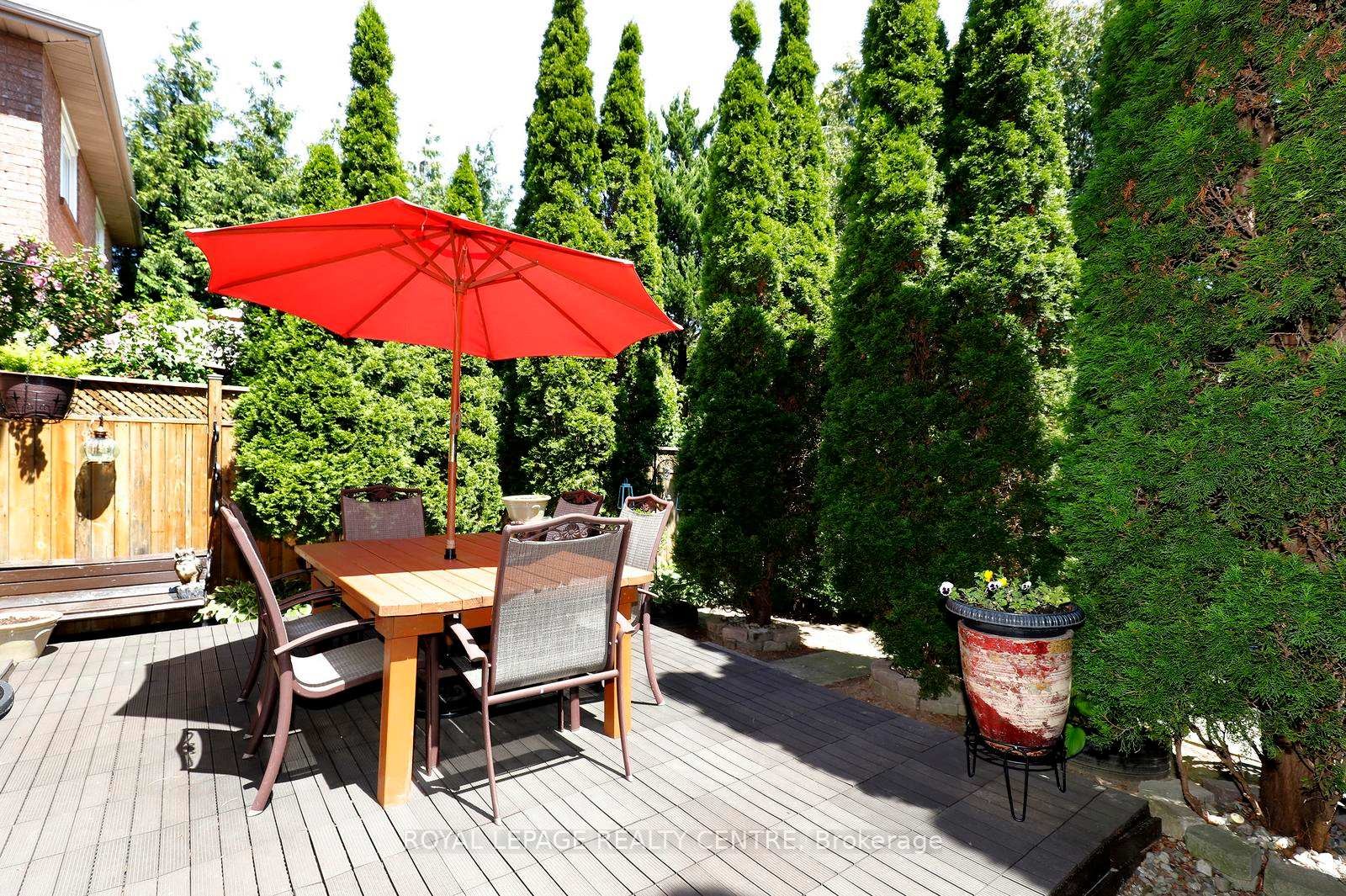 690 Ashprior Avenue, Mississauga, ON - Outdoor With Deck Patio Veranda
